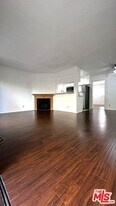 3618 Empire Dr in Los Angeles, CA - Building Photo