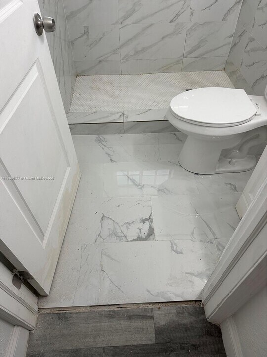 5511 SW 20th St-Unit -2 in West Park, FL - Building Photo