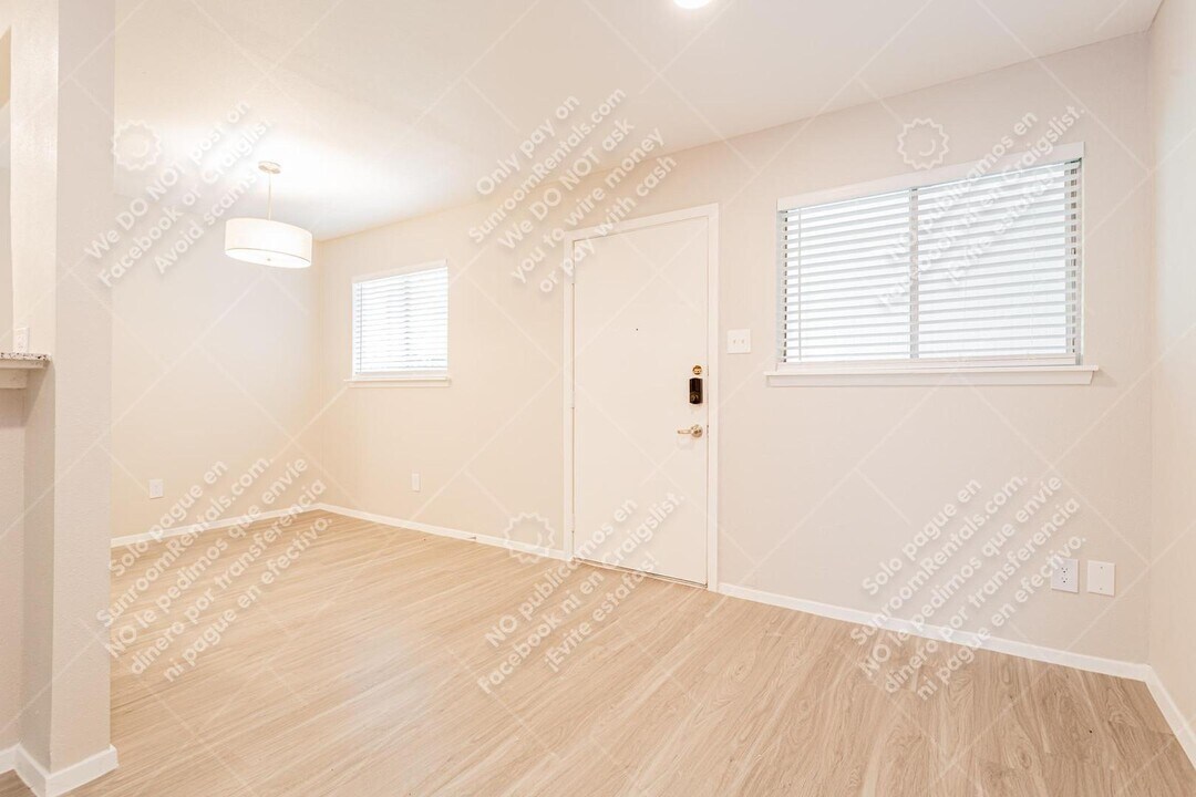 3138 Manor Rd in Austin, TX - Building Photo