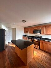 16 Norwell St, Unit 3 in Boston, MA - Building Photo - Building Photo