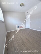 8418 Bayberry Dr in Berkeley, MO - Building Photo - Building Photo