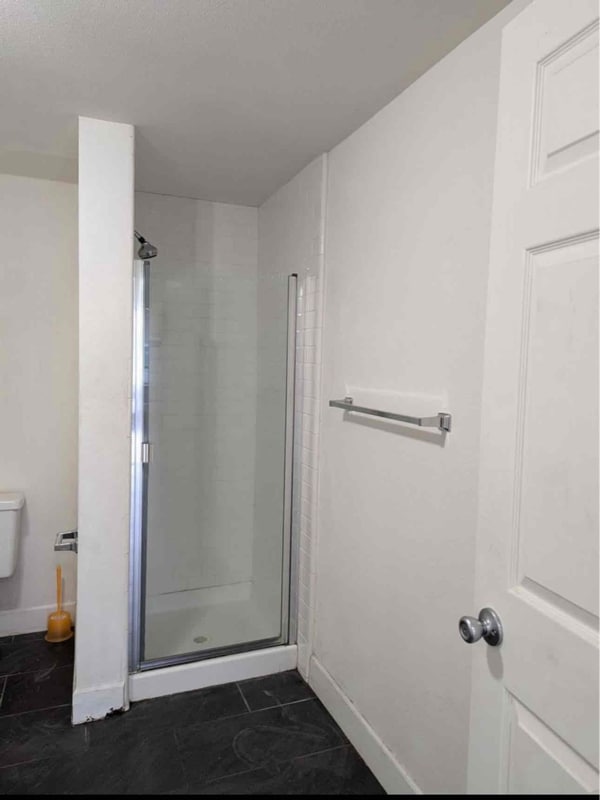 812 N St, Unit #C in Sanger, CA - Foto de edificio - Building Photo