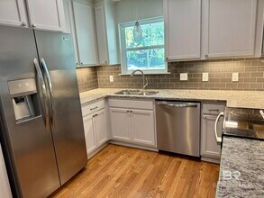 382 Pecan Ave in Fairhope, AL - Building Photo - Building Photo