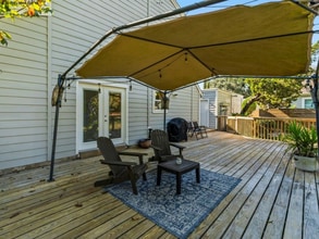 71 Hideaway Dr in Friendswood, TX - Building Photo - Building Photo