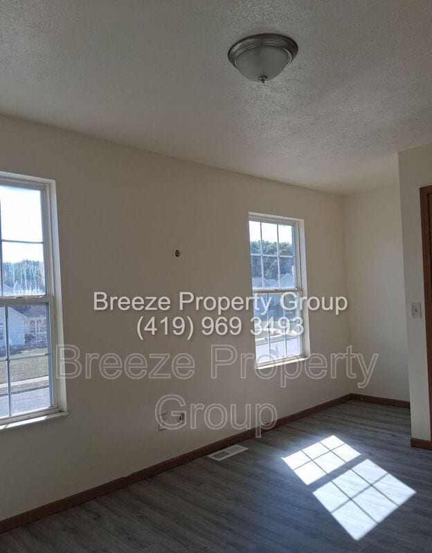2816 Benford Ln in Youngstown, OH - Building Photo - Building Photo