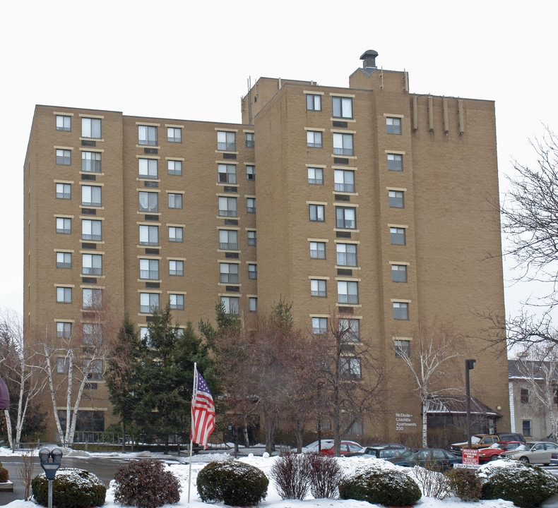 McDade-Chichilla Apartments in Olyphant, PA - Building Photo