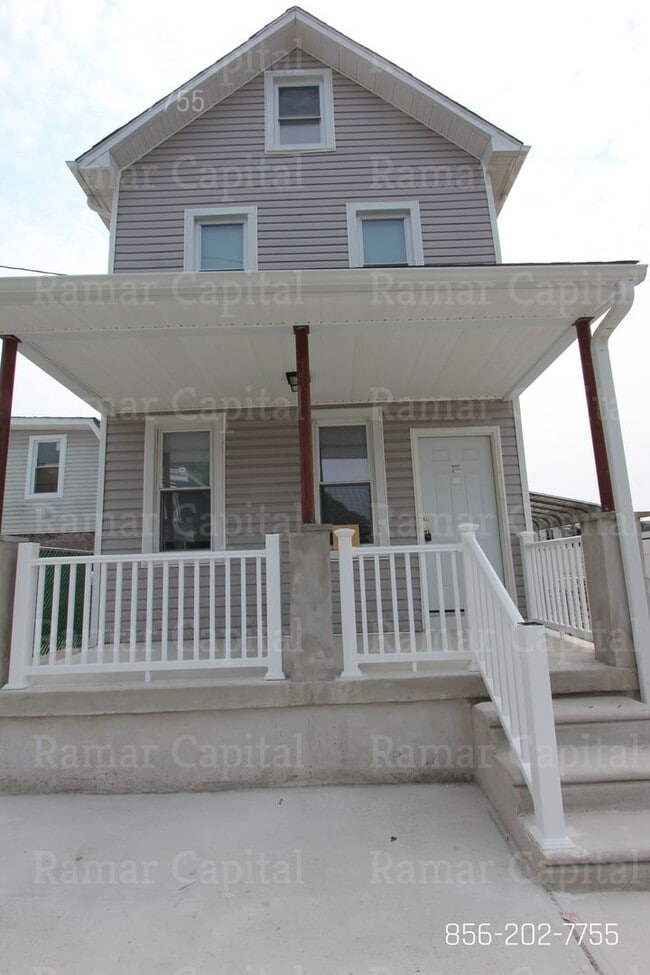 property at 1123 Cambridge St