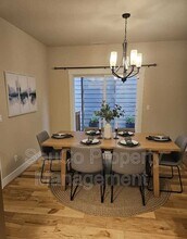 322 SW Marsuda Terrace in Beaverton, OR - Building Photo - Building Photo