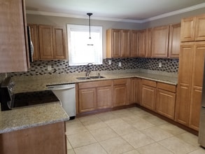 535 Jackson St in Denham Springs, LA - Building Photo - Building Photo
