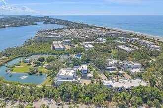 618 Bayport Wy in Longboat Key, FL - Building Photo - Building Photo