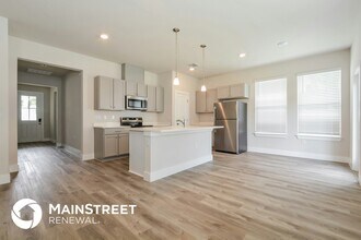 360 Whiteheart Dr in DeLand, FL - Building Photo - Building Photo