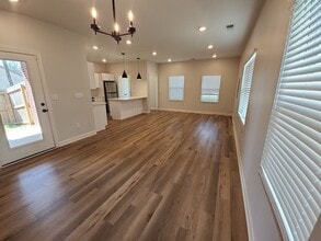 390 N Liberty St in Jackson, TN - Building Photo - Building Photo