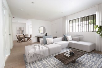 980 White Knoll Dr in Los Angeles, CA - Building Photo - Building Photo