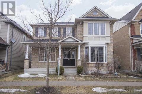 property at 11 Horsetail St