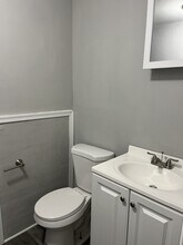 322 E 11th St in Chester, PA - Building Photo - Building Photo