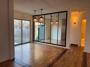 1468 N Perry Ave in Wichita, KS - Building Photo - Building Photo