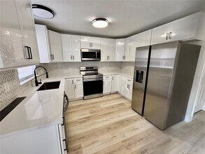 162 Cascade St in Deltona, FL - Building Photo - Building Photo