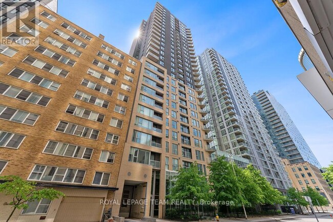 property at 40 Nepean St