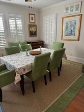410 E 56th St, Unit Furnished Main House in Savannah, GA - Building Photo - Building Photo