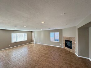 8313 Agnew Valley Ct in Las Vegas, NV - Building Photo - Building Photo