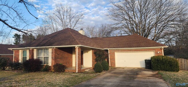 107 Dawn Dr in Madison, AL - Building Photo - Building Photo