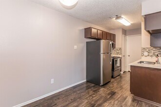 8301 Boat Club Rd in Fort Worth, TX - Building Photo - Building Photo