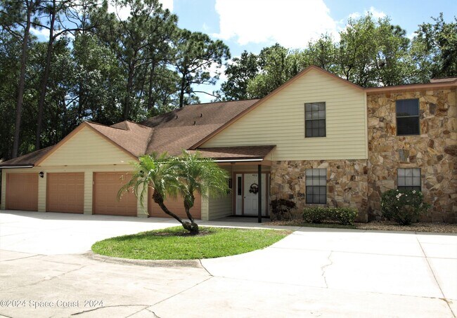 9012 York Ln in Melbourne, FL - Building Photo - Building Photo