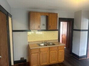 2861 N 58th St in Milwaukee, WI - Building Photo - Building Photo