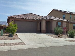 9102 Wagon Spoke Ct in Oro Valley, AZ - Building Photo - Building Photo