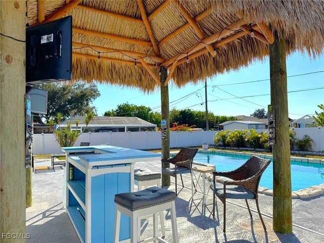 property at 242 Seminole Blvd NW