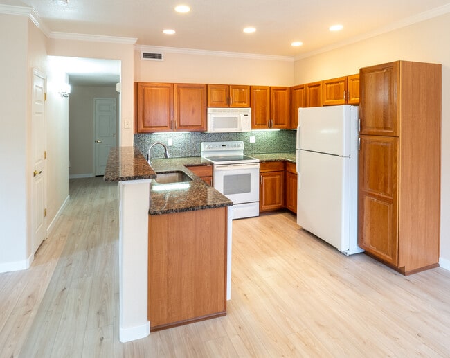 property at 4875 S Balsam Way