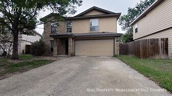 9707 Mustang Bay in San Antonio, TX - Building Photo