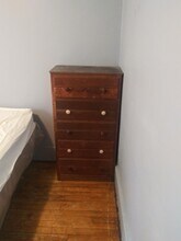 916 Ackerman Ave-Unit -Room 9 in Syracuse, NY - Foto de edificio - Building Photo