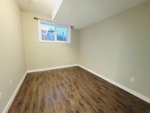11637-11125 125 St NW in Edmonton, AB - Building Photo - Building Photo