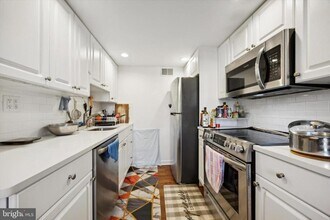 25 N Buck Ln in Haverford, PA - Building Photo - Building Photo