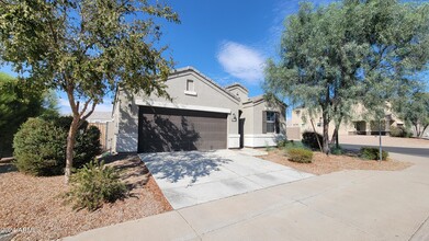 25680 W Winston Dr in Buckeye, AZ - Building Photo - Building Photo