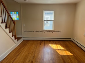 77 1st Ave in Cranston, RI - Building Photo - Building Photo