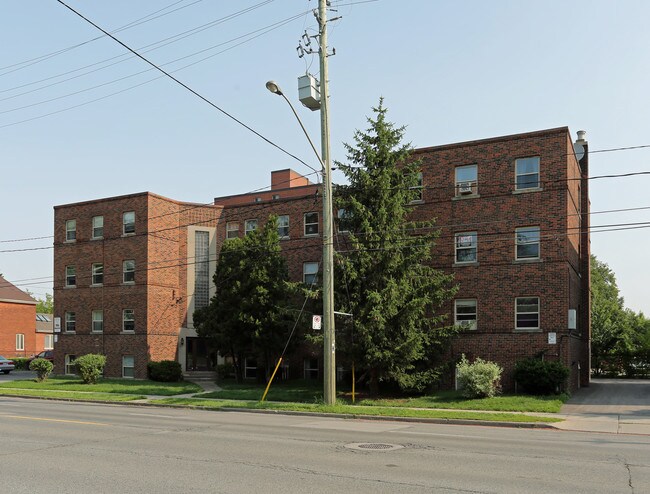 458-460 Aberdeen Ave in Hamilton, ON - Building Photo - Primary Photo