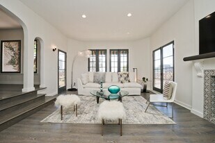 6681 Emmet Ter, Unit B in Los Angeles, CA - Building Photo