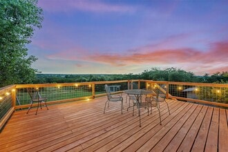 250 Porter Ln in Leander, TX - Foto de edificio - Building Photo