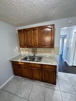 1528 Mt Herman St in Jacksonville, FL - Building Photo