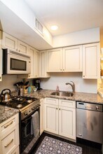 22 Hancock St in Boston, MA - Building Photo - Building Photo