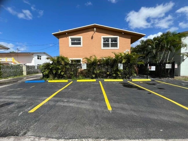 property at 608 SW 16th Ave