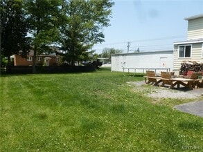 3637 Walden Ave in Lancaster, NY - Building Photo - Building Photo