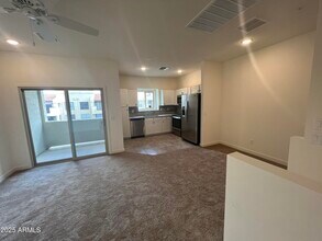 8211 N 22nd Dr in Phoenix, AZ - Building Photo - Building Photo