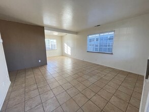 231 N A St in Lompoc, CA - Building Photo - Building Photo