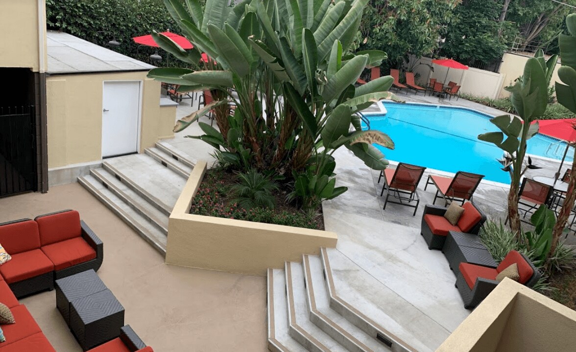 South Olive Apartments in Alhambra, CA - Foto de edificio