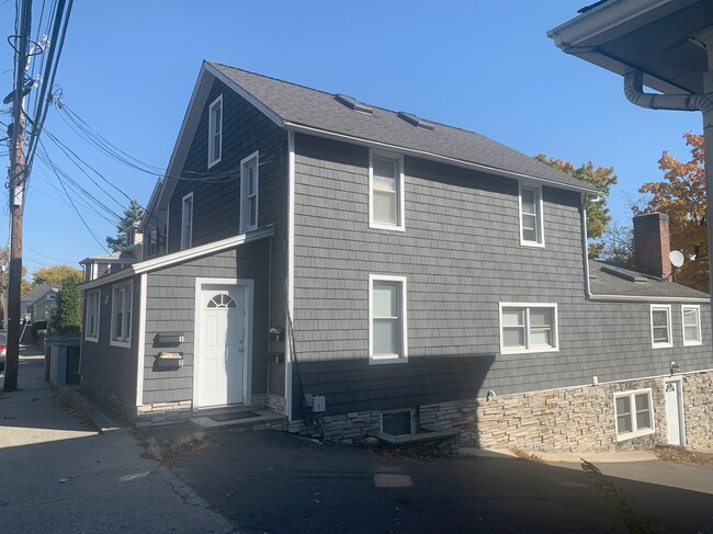 91 Saugatuck Ave, Unit #2