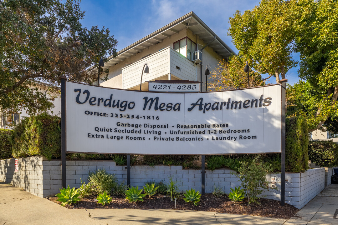 Verdugo Mesa in Los Angeles, CA - Building Photo