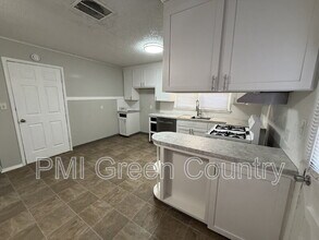 1017 E 38th Pl in Tulsa, OK - Building Photo - Building Photo